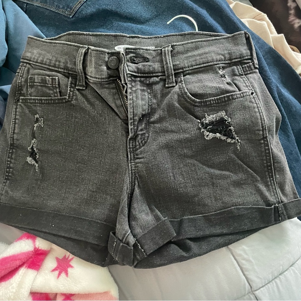 black jean shorts
